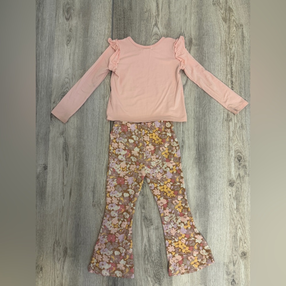 Pink Ruffle Top and Floral Pants Set - Picture 7 of 8